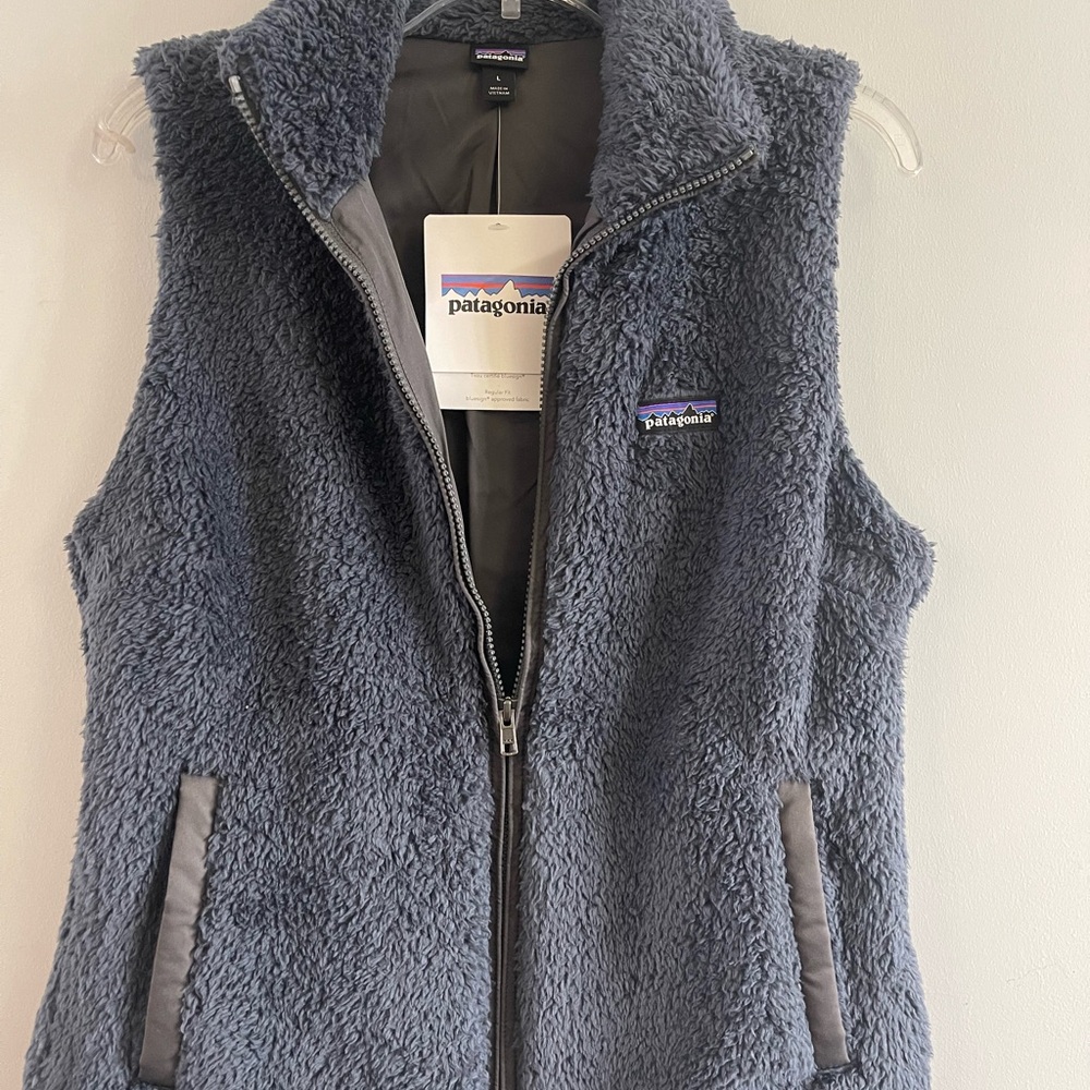 Patagonia Women’s Fleece Vest - Charcoal